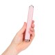 Apresentamos o Glass Vibe da Loveline, um vibrador de vidro liso e reto, projetado para estimulação clássica e conforto refinado. Feito de vidro premium, seguro para o corpo, oferece uma sensação firme e luxuosa que perm