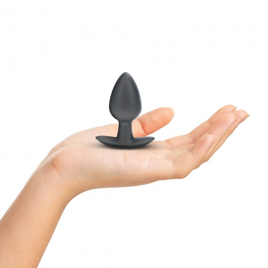 O Plug Anal Médio Ouch! de 3,1'' / 7,9 cm, com sua linda cor metálica, é único. Seja sozinho ou com seu parceiro, explore novos prazeres com estes lindos plugs de silicone macio Ouch!