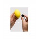 ROMP Lemon Crush: Tecnologia Pleasure Air em um formato adorável.O ROMP Lemon Crush prova que tamanho não significa potência. Este estimulador clitoriano, com seu charmoso formato de limão, não é apenas esteticamente agr