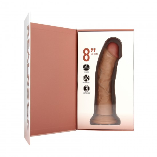 Divirta-se ao máximo com este dildo vibratório firme e macio ao toque, da RealRock®. Suas veias realistas de aparência natural no eixo, combinadas com o tamanho certo e design semelhante à pele, dão a você estimulação ex