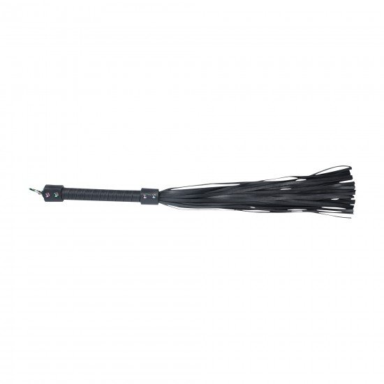 Venice Collection - Chicote - Preto Chicoteie seu amante, ou submisso, até a submissão com o Venice Collection Chicote da Ouch!. O cabo resistente dá a pegada perfeita para dar golpes provocantes ou chicotes estimulantes com uma picada satisfatória. Feito