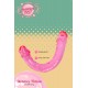 O Groovy Times da coleção Bubblegum Blast é uma adição colorida e divertida para qualquer sortimento de produtos adultos. Medindo 37 cm, este dildo duplo semitransparente é feito de TPE macio com um tom rosa vibrante que