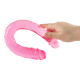 O Groovy Times da coleção Bubblegum Blast é uma adição colorida e divertida para qualquer sortimento de produtos adultos. Medindo 37 cm, este dildo duplo semitransparente é feito de TPE macio com um tom rosa vibrante que