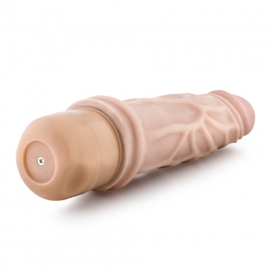 Seja um bom anfitrião e receba de braços abertos o Mr. Skin em sua casa!Vibrador realista com cabeça e corpo proeminente. Com botão rotativo na base para navegar entre as potentes e profundas vibrações multivelocidad
