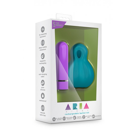 Bala Vibratória Aria Kirby Aquamarine Azul Deslumbre-se com a nova colecção e mistura de cores Aria!Bala vibratória com capa de estimulação única e com 10 intensas e profundas funções de vibração (5 velocidades diferentes e 5 padrões únicos).Pode remover a capa e