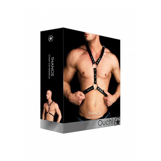 Arnês de Torso Bondage Thanos Pele Preto Adicione ainda mais intensidade às suas aventuras sexuais e permita-se desfrutar do melhor da vida!Arnês masculino fetichista todo em pele decorado com anéis de metal. Com detalhes apaixonantes e super confortável de se