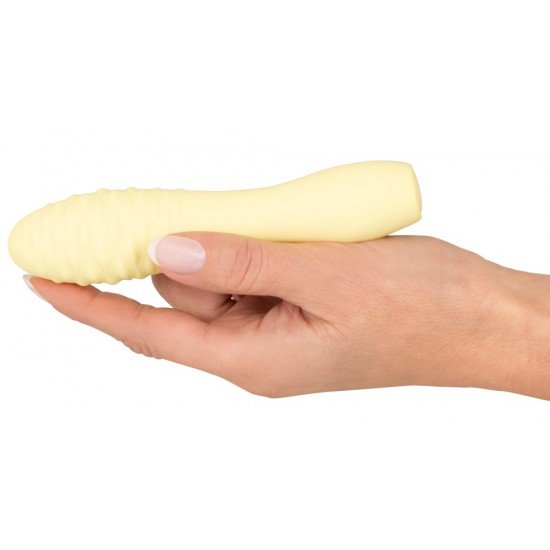 Cuties Mini Vibrador Yellow Bonito demais para ser verdade! Mini vibrador prático e compacto da 3ª geração de Cuties com vibração extremamente poderosa e profunda que pode ser facilmente controlada em 10 modos variados com o toque de um botão dire