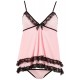 Babydoll curto, com dupla-camada cor de rosa, adornada com renda preta. Material: 94% de poliamida, 6% de poliéster  